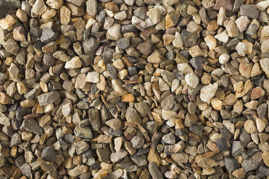 Berggrind 4/6, close-up van het beige-bruine grind