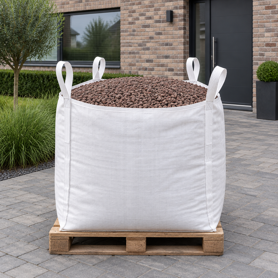 Bigbag Lava 8/16 op pallet op de oprit