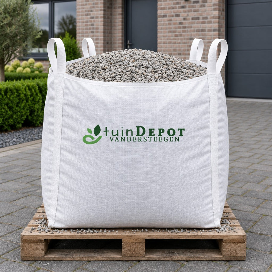 Bigbag Orion 7/14 op pallet op de oprit